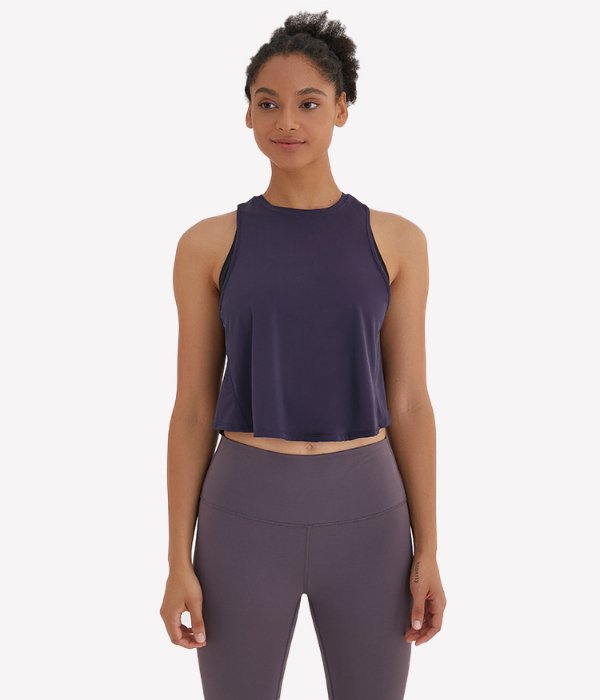 Pleated Athletic High Neck Workout Crop Top - Image 13