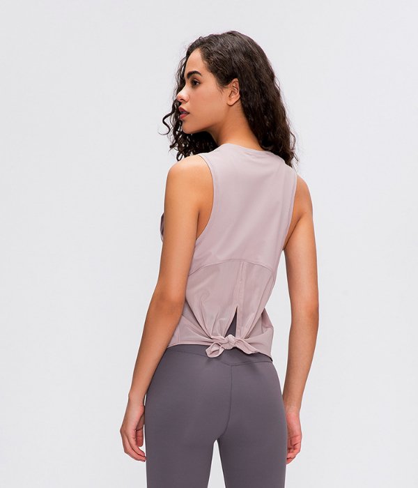 Athletic Loose Crop Top with Back Mesh - Image 14