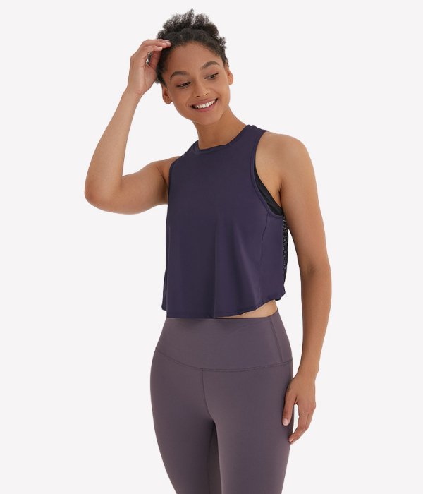 Pleated Athletic High Neck Workout Crop Top - Image 14