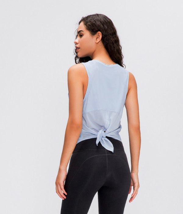 Athletic Loose Crop Top with Back Mesh - Image 7