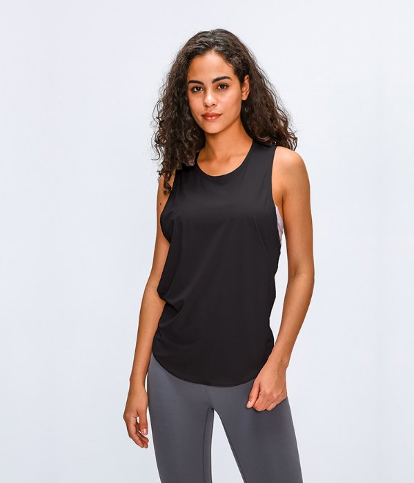 Athletic Loose Crop Top with Back Mesh - Image 2
