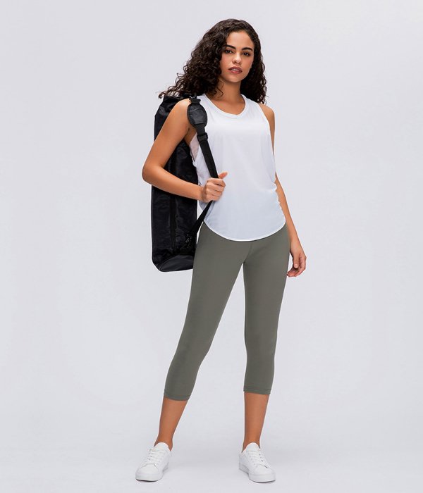 Athletic Loose Crop Top with Back Mesh - Image 9