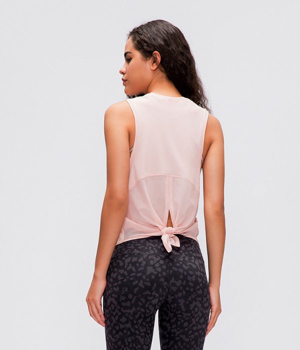 Athletic Loose Crop Top with Back Mesh - Image 17