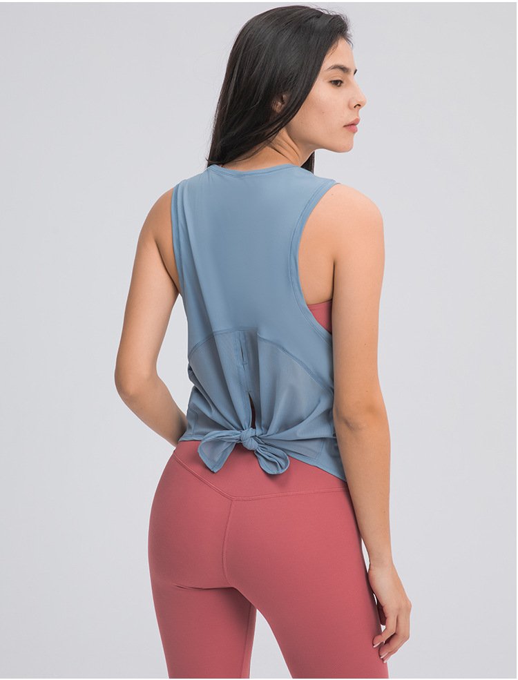 Athletic Loose Crop Top with Back Mesh - Image 22