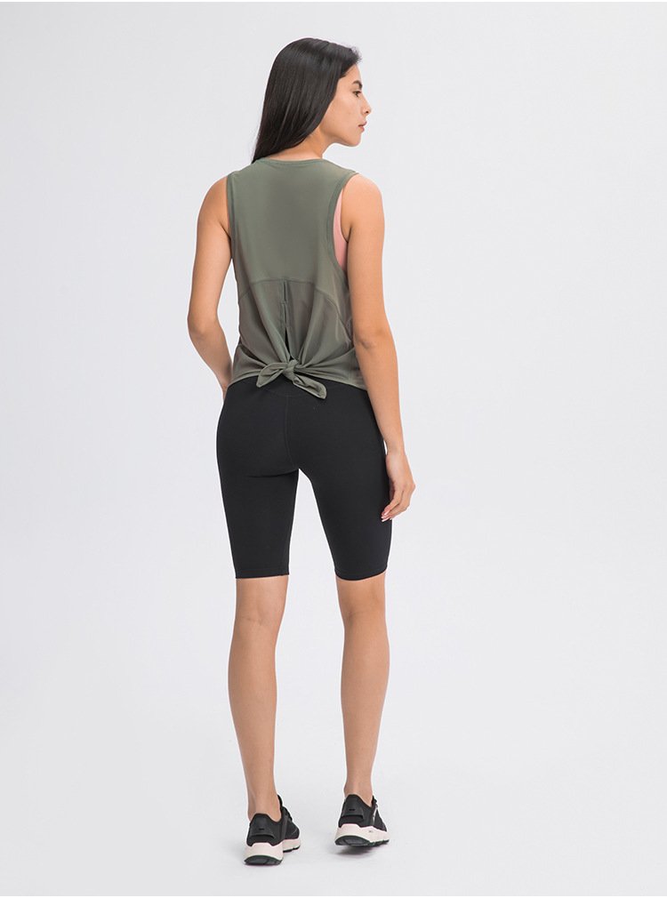 Athletic Loose Crop Top with Back Mesh - Image 24